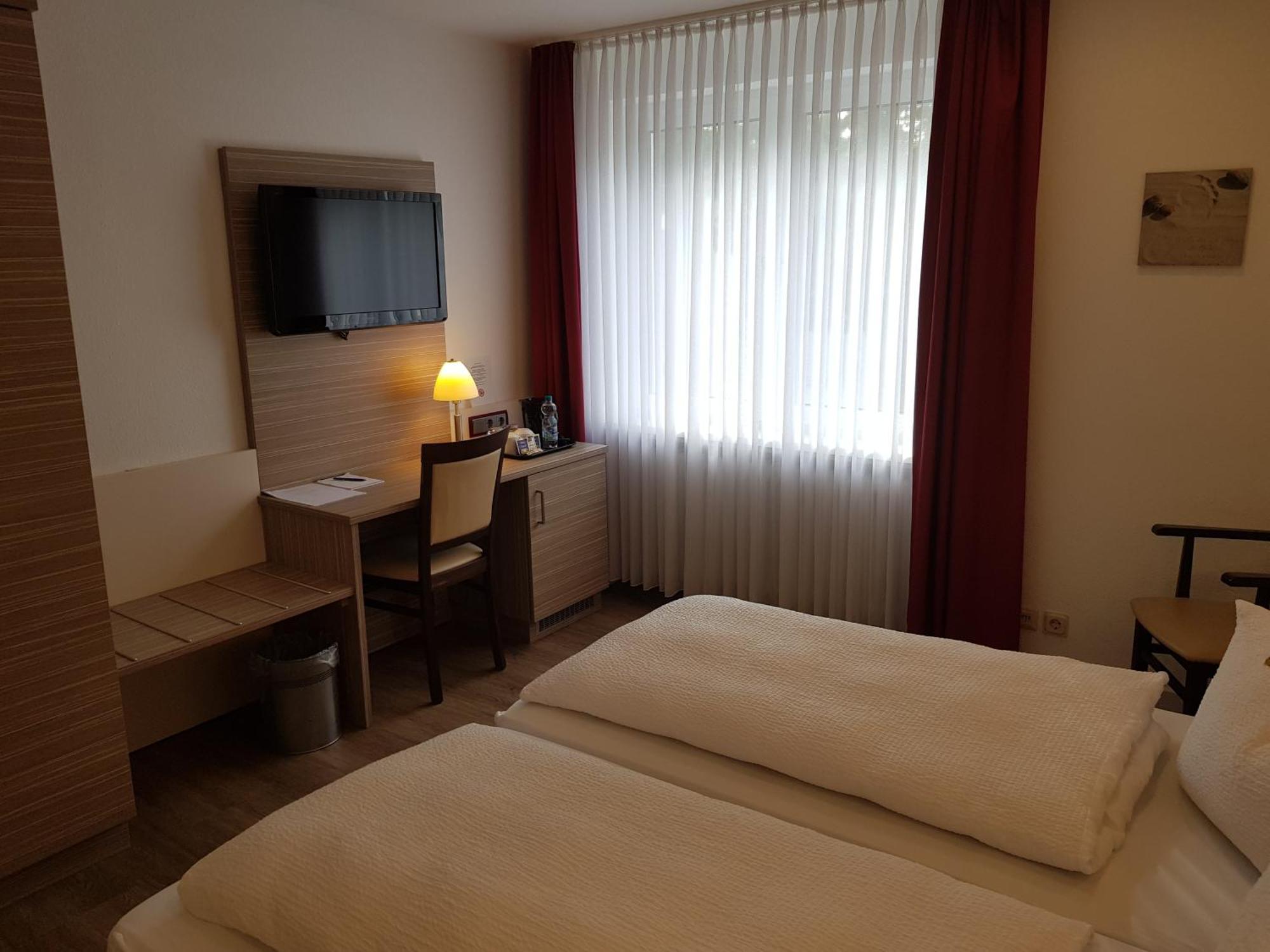 שורטנס Hotel Muehleneck מראה חיצוני תמונה